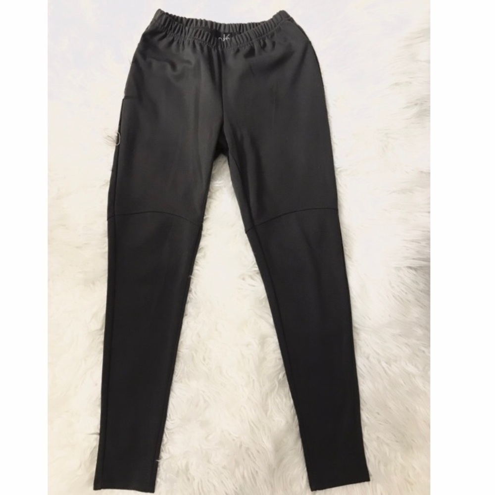 Dash by kardashian pants